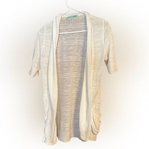 Maurices short sleeved women’s white cardigan